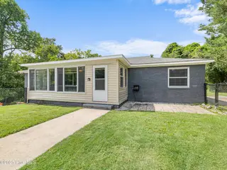 11a Dewitt Street, Jacksonville, NC 28540 — 3-bedroom home in Oak Grove, Jacksonville, NC, photo 2 of 39