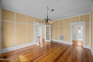 1614 Spencer Avenue, New Bern, NC 28560 – photo 17: 15-web-or-mls-0C0A7034