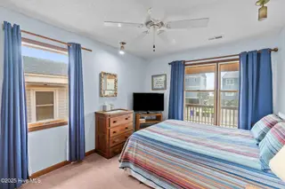 210 W Beach Drive, Oak Island, NC 28465 – photo 24: 30-web-or-mls-DSC01729