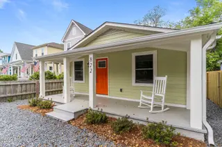 822 N Lord Street, Southport, NC 28461 – photo 2: Primary