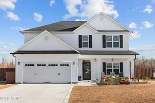 606 Turkey Trot Trail, Maysville, NC 28555 – photo 2: 2140 sqft, 4 BD, 2.5 BA