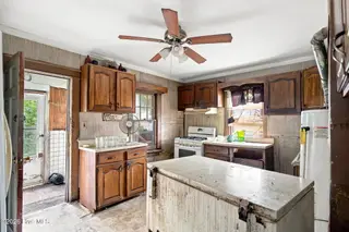 606 Meares Street, Wilmington, NC 28401 – photo 18