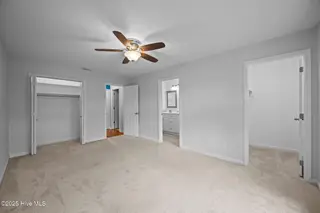 708 Plantation Drive, New Bern, NC 28562 – photo 20: 35-web-or-mls-0C0A0761