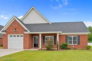 3003 Somerset Court, Tarboro, NC 27886 – photo 5: Front of the House