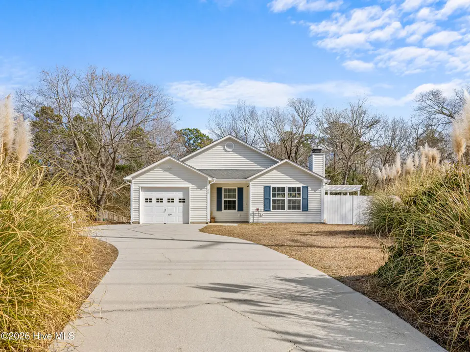 378 Riggs Road, Hubert, NC 28539 – photo 1 of 36: 025a5439