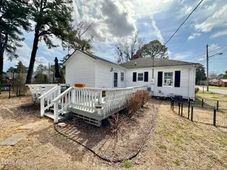 900 Tuscarora Avenue, Elizabeth City, NC 27909 – photo 4: Back of House