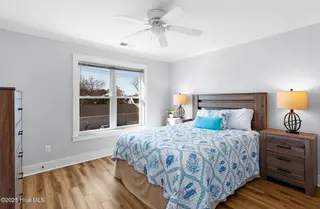 615 Broad Street B, Beaufort, NC 28516 – photo 16: Bedroom 2