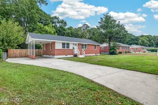 113 Cole Drive, Jacksonville, NC 28540 — 3-bedroom home in Bell Fork Homes, Jacksonville, NC, photo 3 of 33