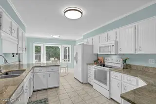 709 Sawgrass Road, Hampstead, NC 28443 – photo 11: 012_6g8a0987_163