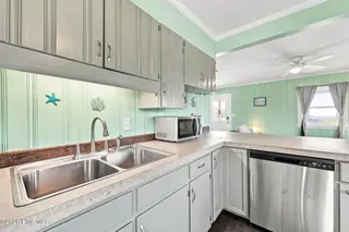 415 N Shore Drive, Surf City, NC 28445 – photo 11