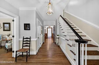 200 E Park Avenue, Tarboro, NC 27886 – photo 5: Foyer
