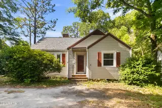 4924 Oleander Drive, Wilmington, NC 28403 – photo 1