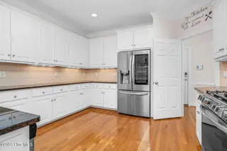 1119 Falling River Walk, Rocky Mount, NC 27804 — 4-bedroom home in River Falls, Rocky Mount, NC, photo 17 of 51: Gas Cooktop + All Appliances Stay