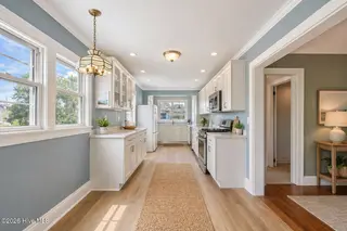 2472 Cedar Island Road, Cedar Island, NC 28520 — 3-bedroom home, Cedar Island, NC, photo 18 of 33: staged Kitchen
