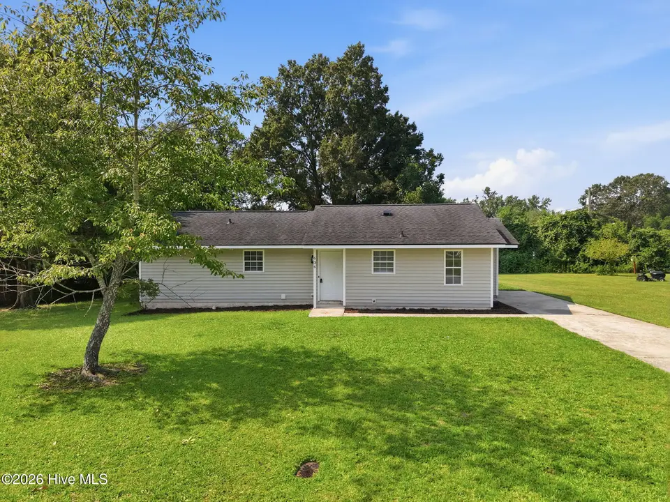 636 Hill Road Circle, Ayden, NC 28513 – photo 1 of 25: 2-web-or-mls-DJI_20260811103819_0001_D