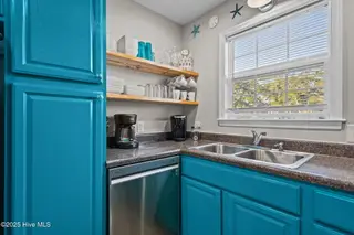114 NE 50th Street, Oak Island, NC 28465 – photo 17: 52-web-or-mls-DSC04178