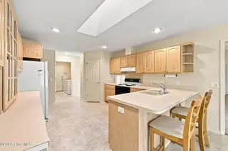 100 Sakonnet Trail, Pinehurst, NC 28374 – photo 15: 20-web-or-mls-IMG_4318