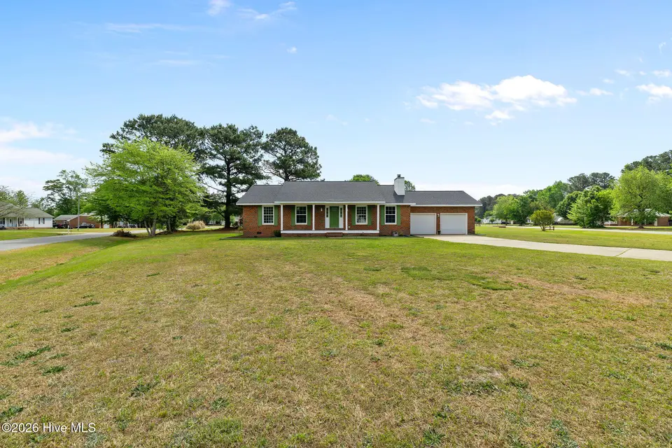 201 Wyatt Drive, Goldsboro, NC 27534 – photo 1 of 18: 5T5A8131