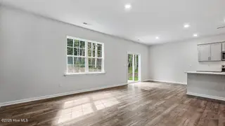 1046 Misty Creek Drive, Aberdeen, NC 28315 – photo 12: Family Room