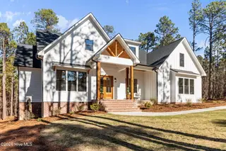 315 Longleaf Drive, West End, NC 27376 – photo 6: Bermuda Sod