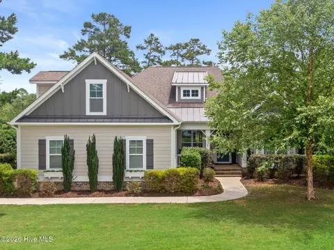 9385 Fallen Pear Ln NE, Leland