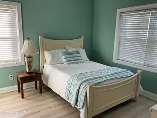 404 Penny Lane D, Morehead City, NC 28557 – photo 9: Bedroom