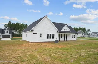 86 Rabbit Run Drive, Smithfield, NC 27577 – photo 9: 07-86 North Rabbit Run Dr-7
