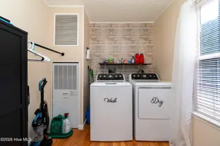 214 Roscoe Drive, Elizabeth City, NC 27909 – photo 17: int-4