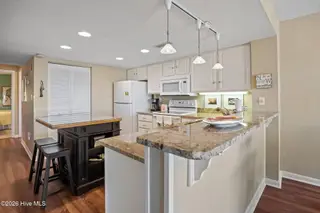 10300 Coast Guard Road 107-E, Emerald Isle, NC 28594 – photo 10: 32-web-or-mls-IMG_9601