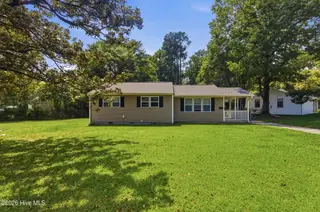 501 Henderson Drive, Jacksonville, NC 28540 – photo 6