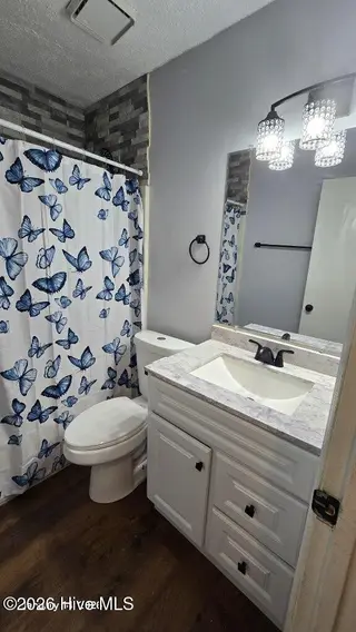 471 Hunting Green Drive, Jacksonville, NC 28546 – photo 13: bathroom shower main