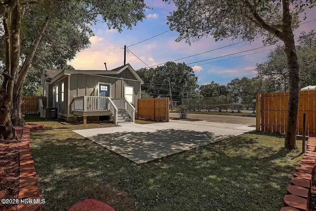 800 S 9th Street, Wilmington, NC 28401