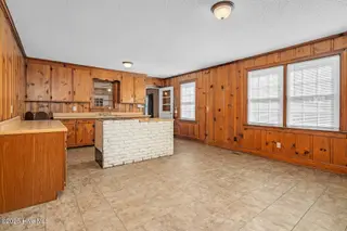 821 Oakland Avenue, Rocky Mount, NC 27804 – photo 15: Huge Eat-In Kitchen