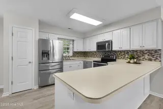 124 Leonard Drive, New Bern, NC 28560 – photo 4: 13_18
