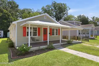 1812 Greensboro Street, New Bern, NC 28560 – photo 1: 3-web-or-mls-0C0A6038