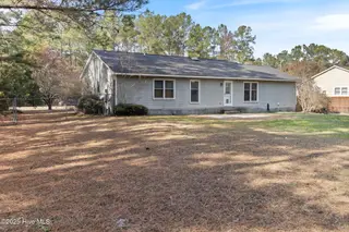 147 Liberty Park Road, Jacksonville, NC 28540 – photo 20: 24-web-or-mls-IMG_7232RE