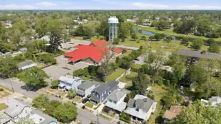 412 E 2nd Street, Washington, NC 27889 – photo 9: 13-web-or-mls-dji_20260414115837_0794_d