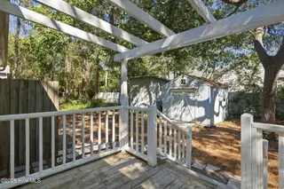 114 NW 23rd Street, Oak Island, NC 28465 — 2-bedroom home in Pinners Point, Oak Island, NC, photo 22 of 32: 24-web-or-mls-DSC09393
