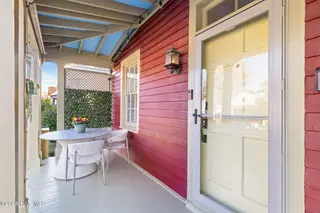 113 S 8th Street, Wilmington, NC 28401 – photo 9: 9-web-or-mls-GI - 113 S 8th St - Listing