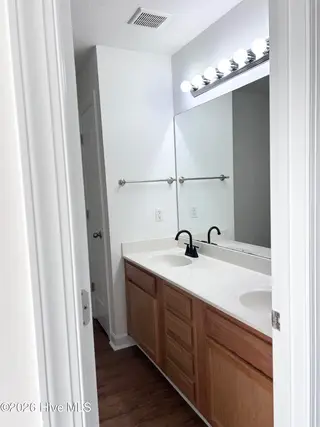 607 Streamwood Drive 607, Jacksonville, NC 28546 – photo 14: 14) 66441-695688d863205