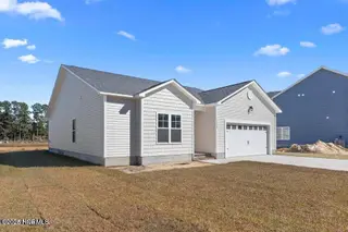 313 E Theriault Court, Jacksonville, NC 28540 – photo 2: 20241030165004783576000000-o
