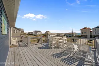 701 S Shore Drive, Surf City, NC 28445 – photo 7: 8-web-or-mls-06