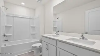 285 Maddox Drive, Aberdeen, NC 28315 – photo 24: Bathroom