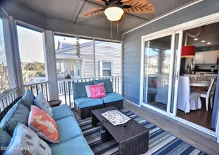 286 E Second Street, Ocean Isle Beach, NC 28469 – photo 19: Screened Porch