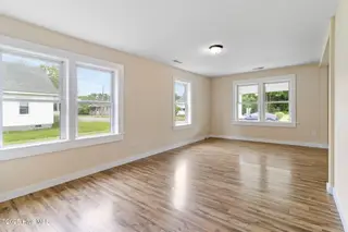 1319 Moore Street, Elizabeth City, NC 27909 – photo 19: 19-web-or-mls-moo-19