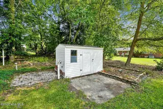 2430 Forrest Drive, Kinston, NC 28504 – photo 10: 10-2430 Forrest Dr-10