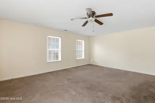 928 S 10th Street, Wilmington, NC 28401 — 3-bedroom home in Downtown, Wilmington, NC, photo 5 of 26