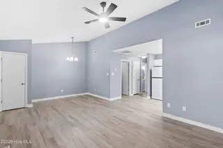 15a Masters Court Drive, New Bern, NC 28562 — 2-bedroom townhome in River Bend, New Bern, NC, photo 10 of 36: 15a Masters Court Drive