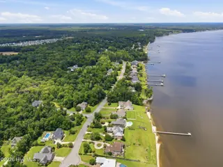 516 Neuse Harbour Boulevard, New Bern, NC 28560 – photo 9: DJI_0858 (1)