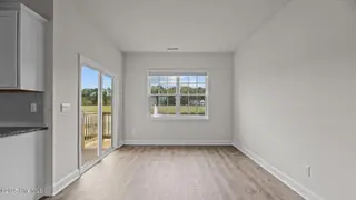 205 Lake Tyler Drive, New Bern, NC 28560 – photo 9: 25-web-or-mls-DSC_2142
